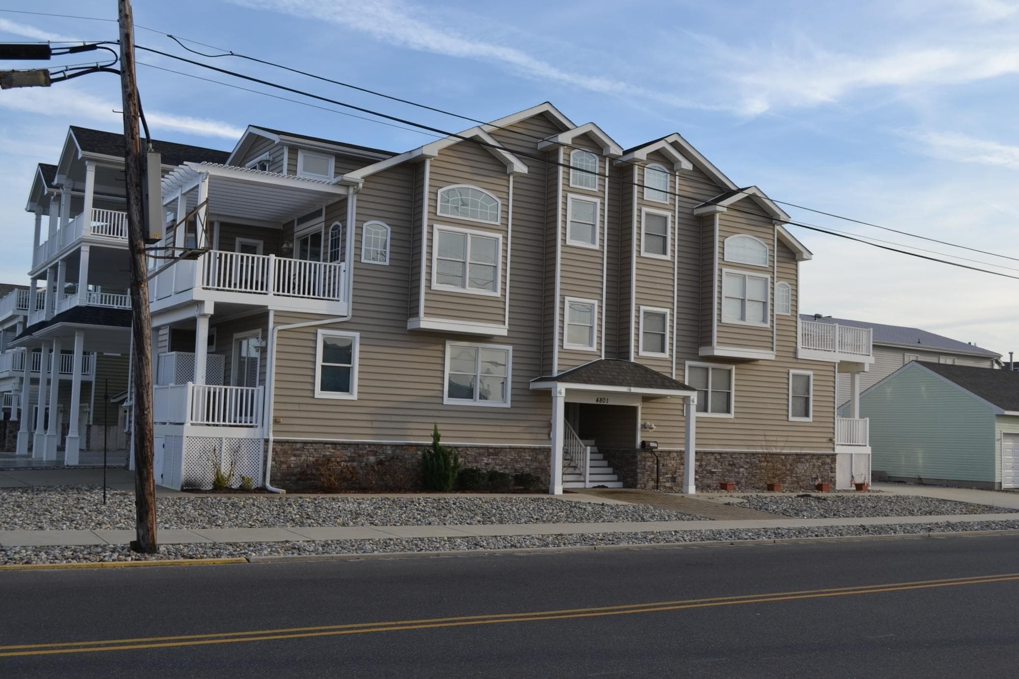 4801 Central Ave — Sea Isle City