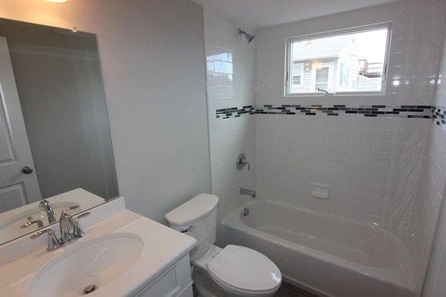 8211 Landis Ave — Sea Isle City — photo 2